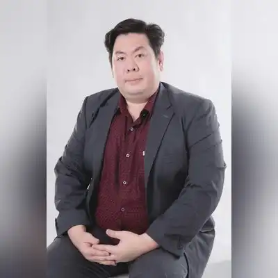 赵一